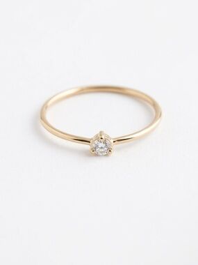 The Kristin Elspeth 14k Gold Raw Diamond Ring
Size 4